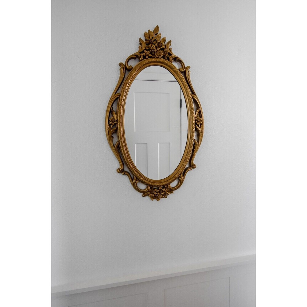 Rare Vintage Hollywood Regency Syroco Ornate Heart Top Floral Gold Oval Mirror